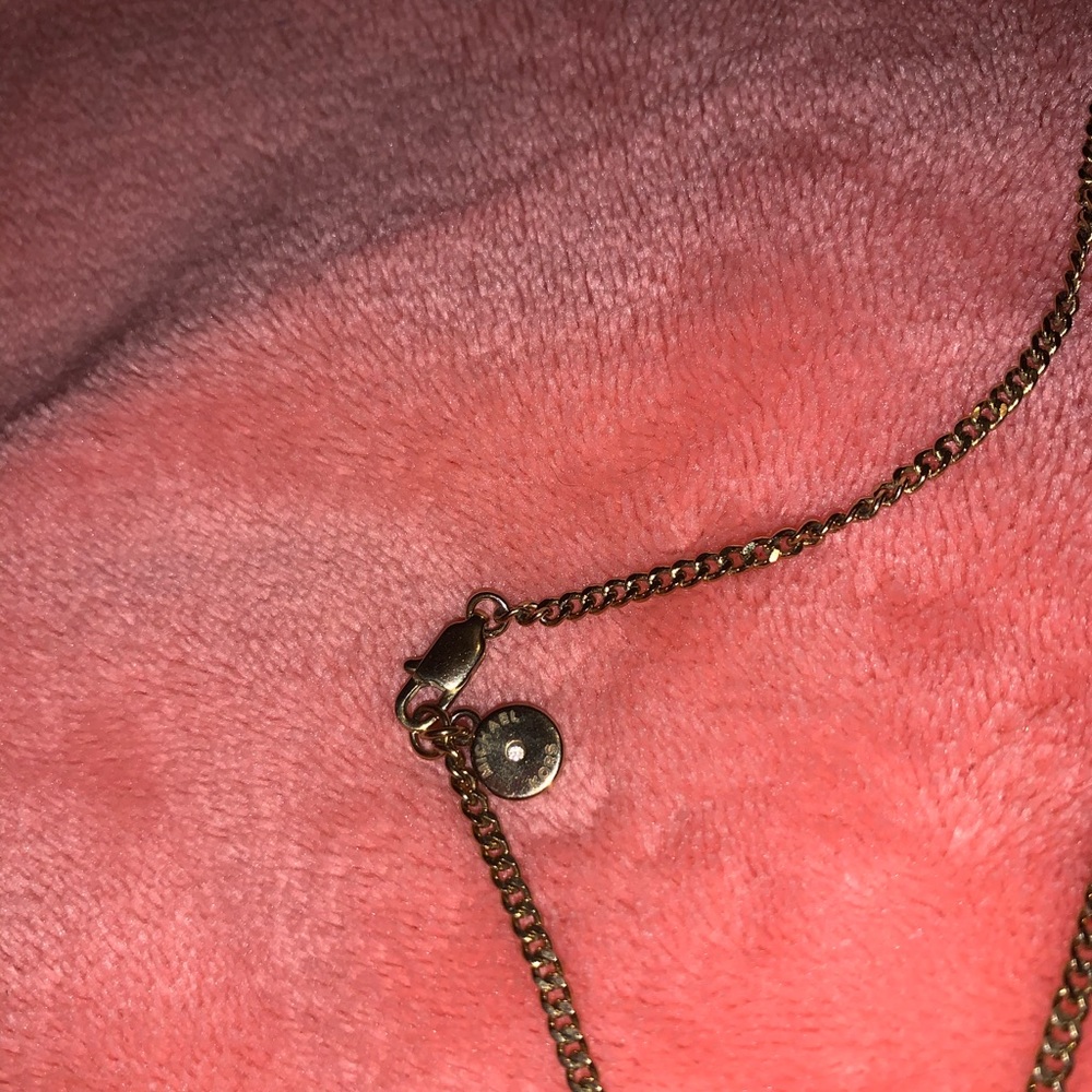 micheal kors astor pave padlock necklace - Picture 5 of 5